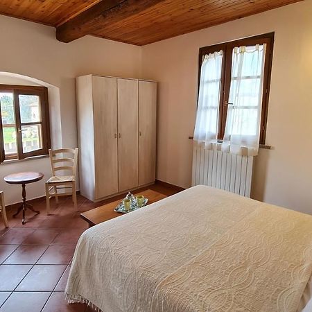 Agriturismo Barbadoro Сан-Винченцо Экстерьер фото