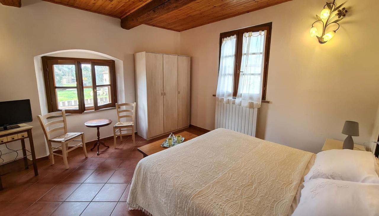 Agriturismo Barbadoro Сан-Винченцо Экстерьер фото