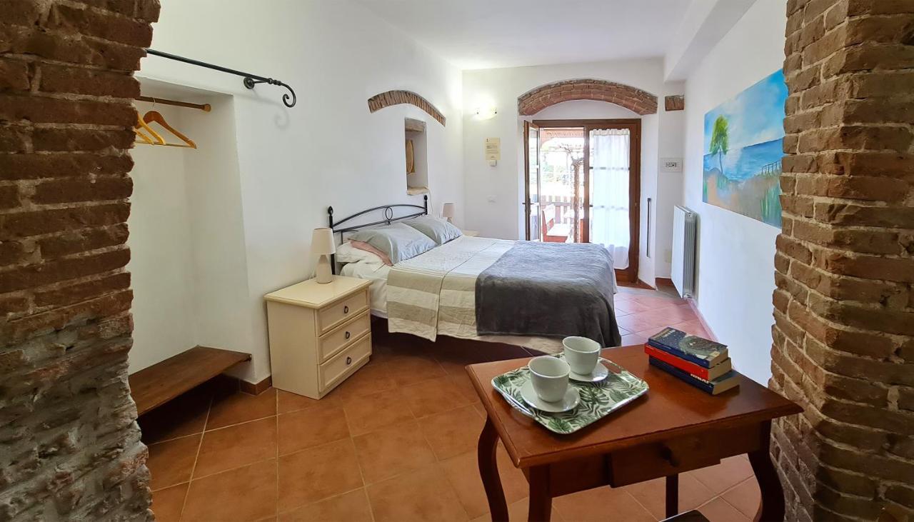 Agriturismo Barbadoro Сан-Винченцо Экстерьер фото
