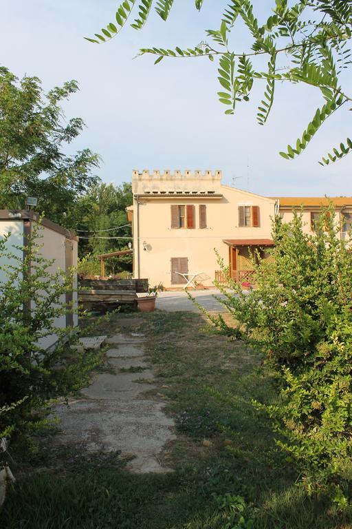 Agriturismo Barbadoro Сан-Винченцо Экстерьер фото